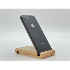 Бувший в користуванні Iphone 8 plus black 64
